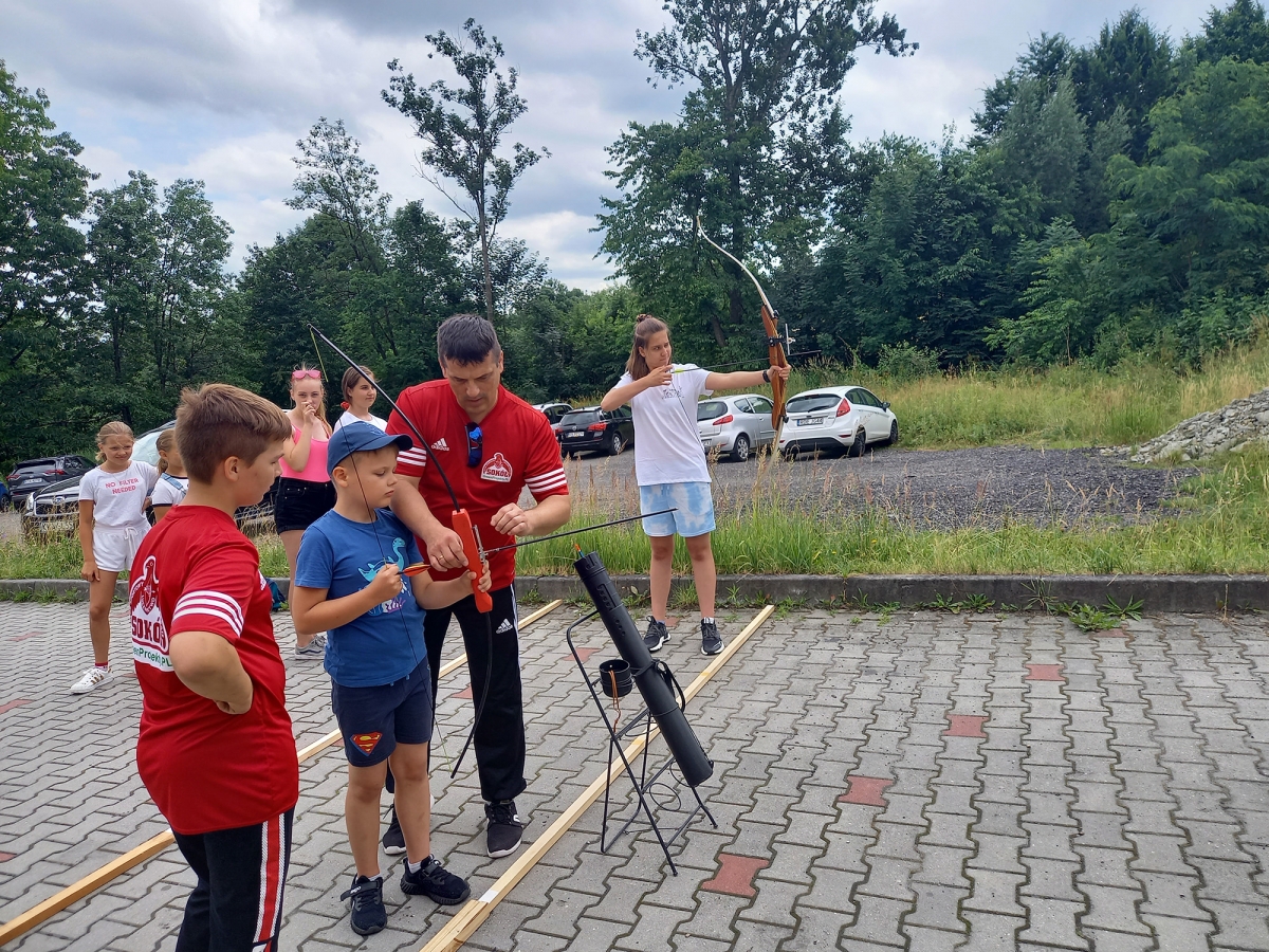 Grafika artykułu: ... postrzelali z łuku i jeszcze by chcieli